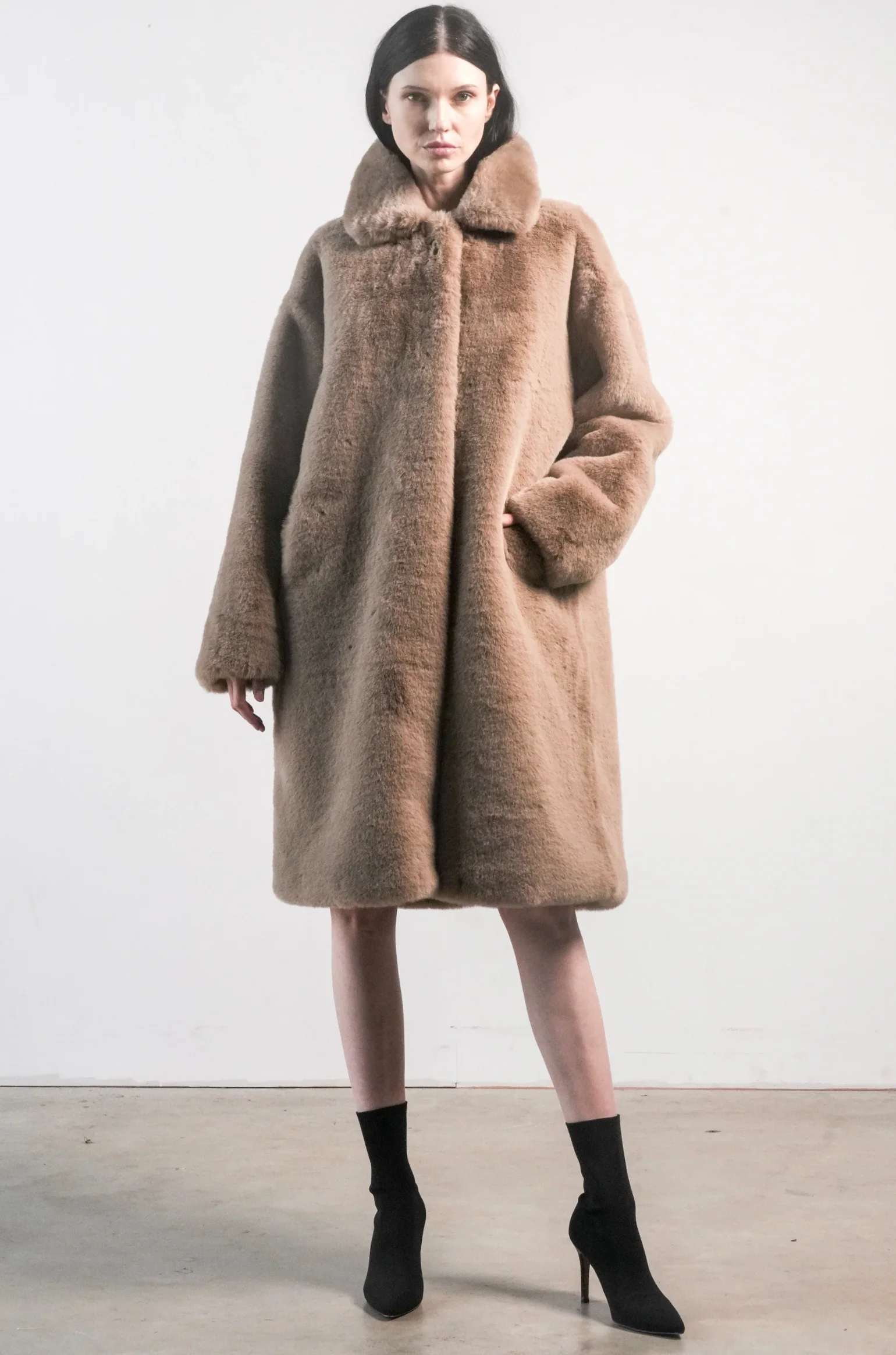 MR. GREYS COAT - Image 6