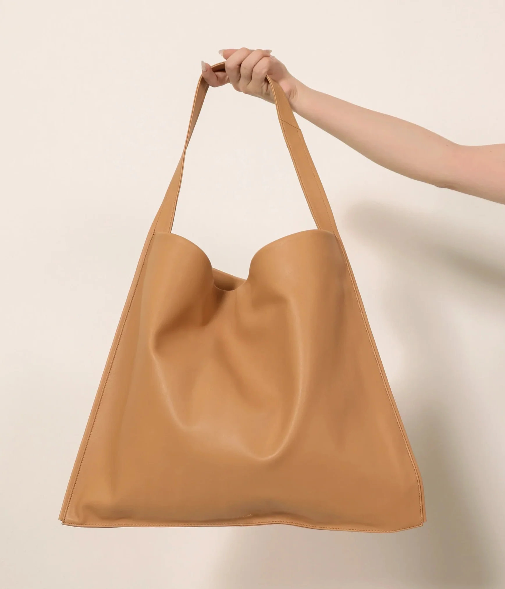 ARIADNE TOTE BAG TAN - Image 2