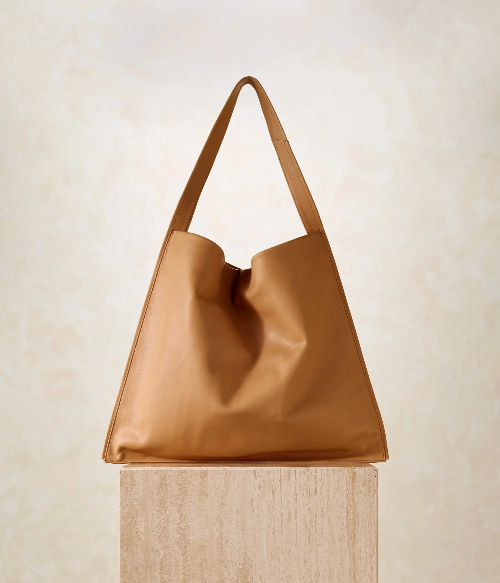 ARIADNE TOTE BAG TAN - Image 3