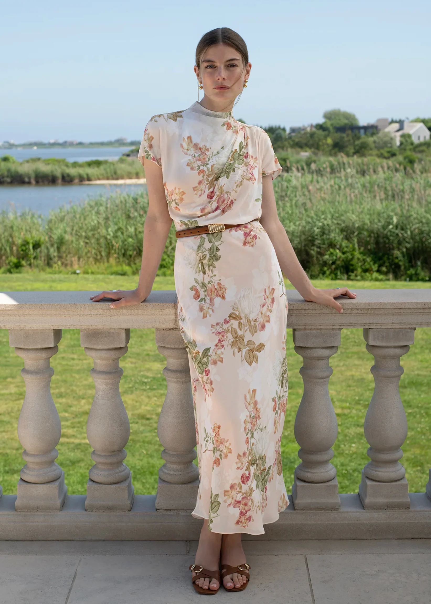 GRACEFUL TOP