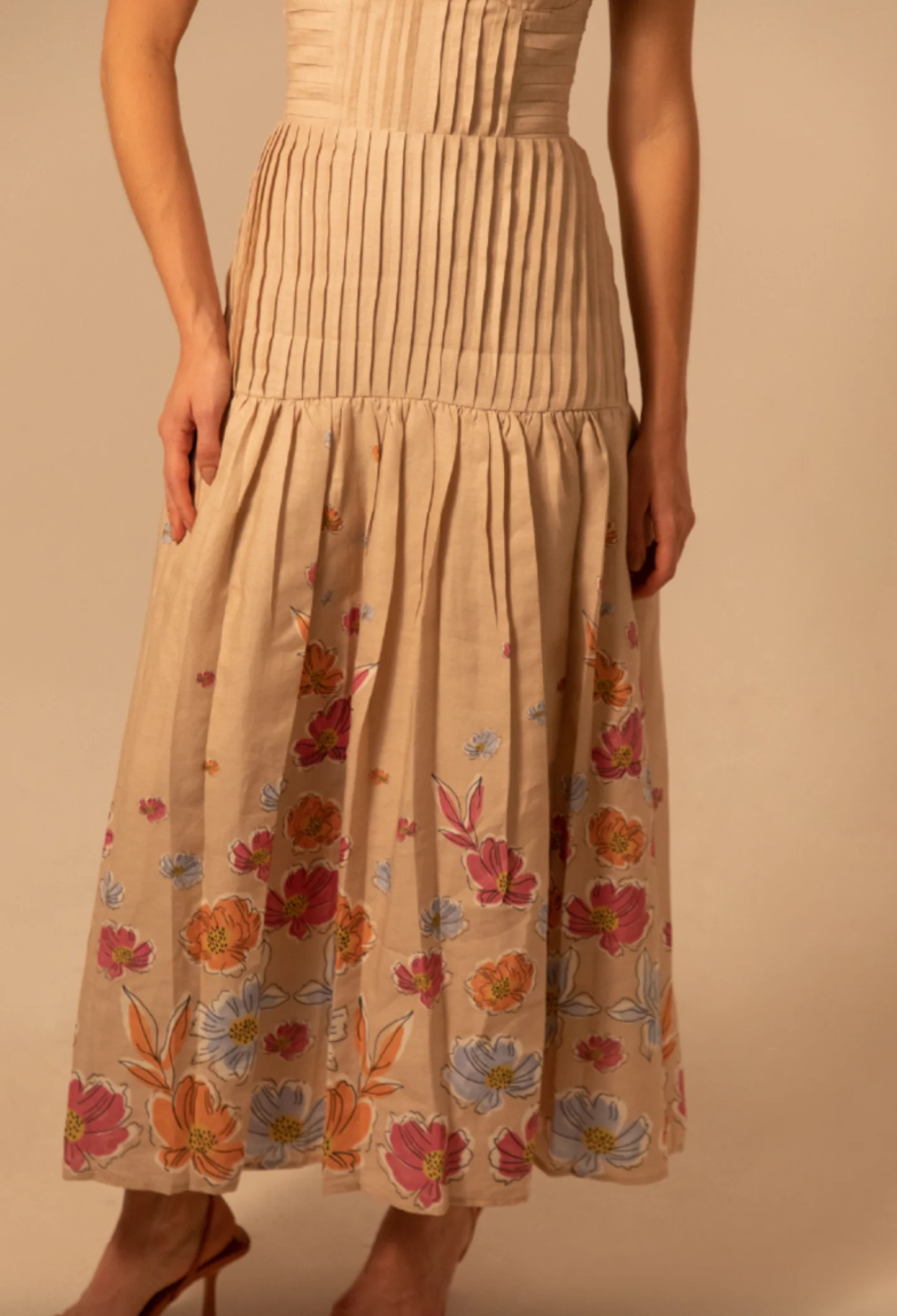 AITHANA MAXI DRESS - Image 3