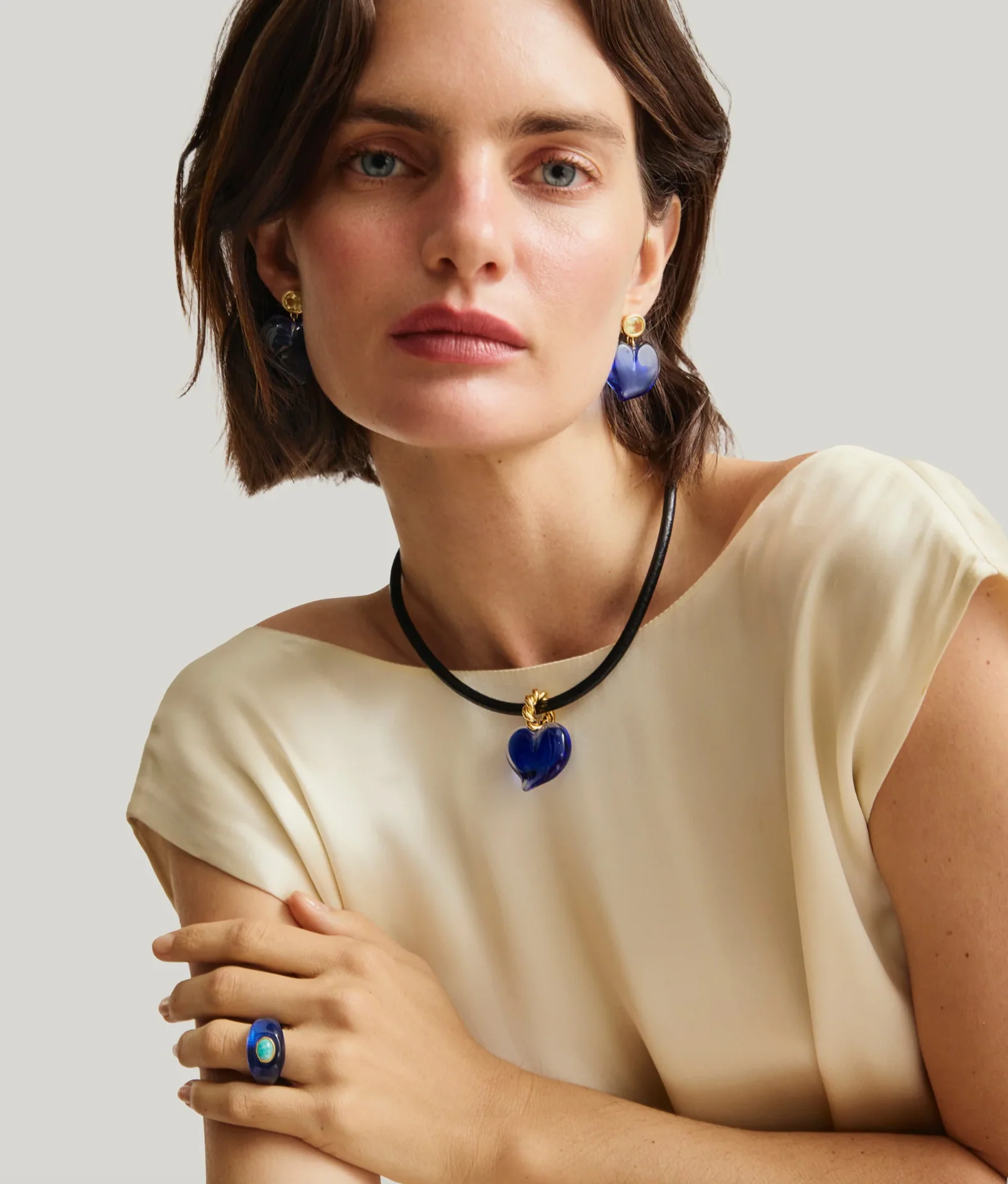 DALI HEART EARRINGS - Image 2