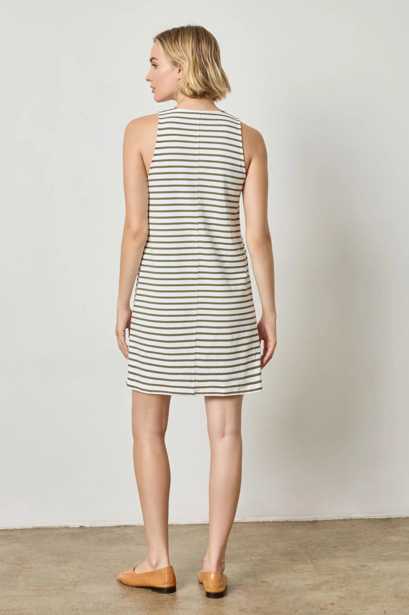 KEYHOLE TANK DRESS - Image 3