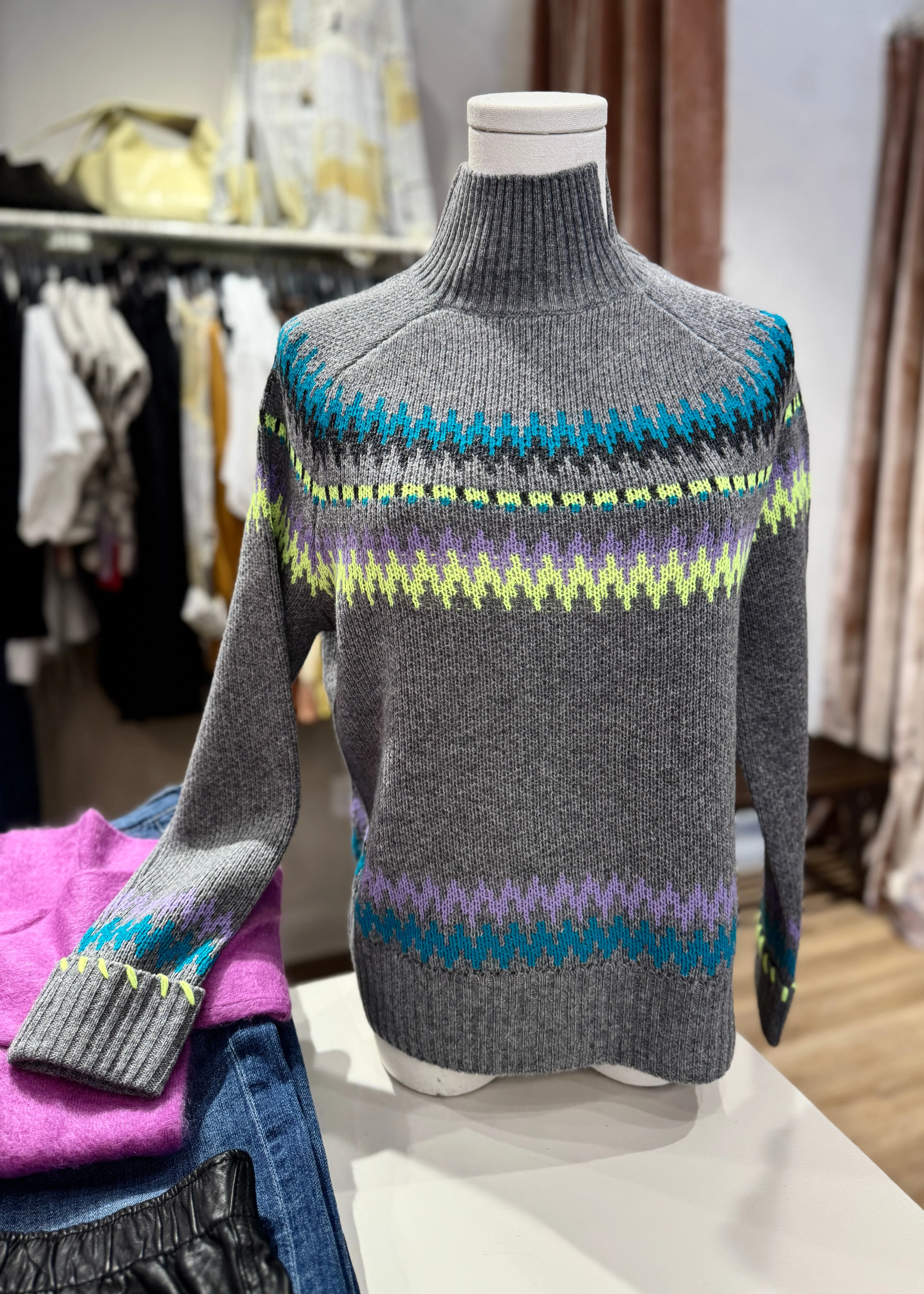 FIRESIDE SWEATER
