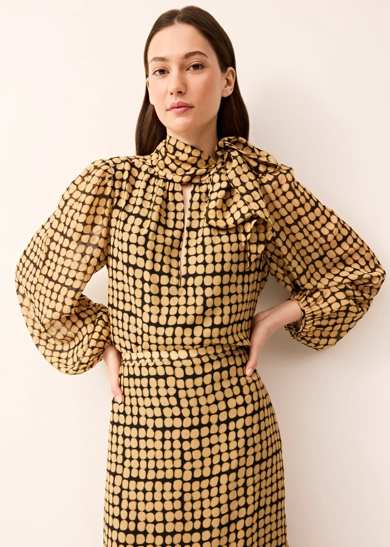 VIVIANNE BLOUSE