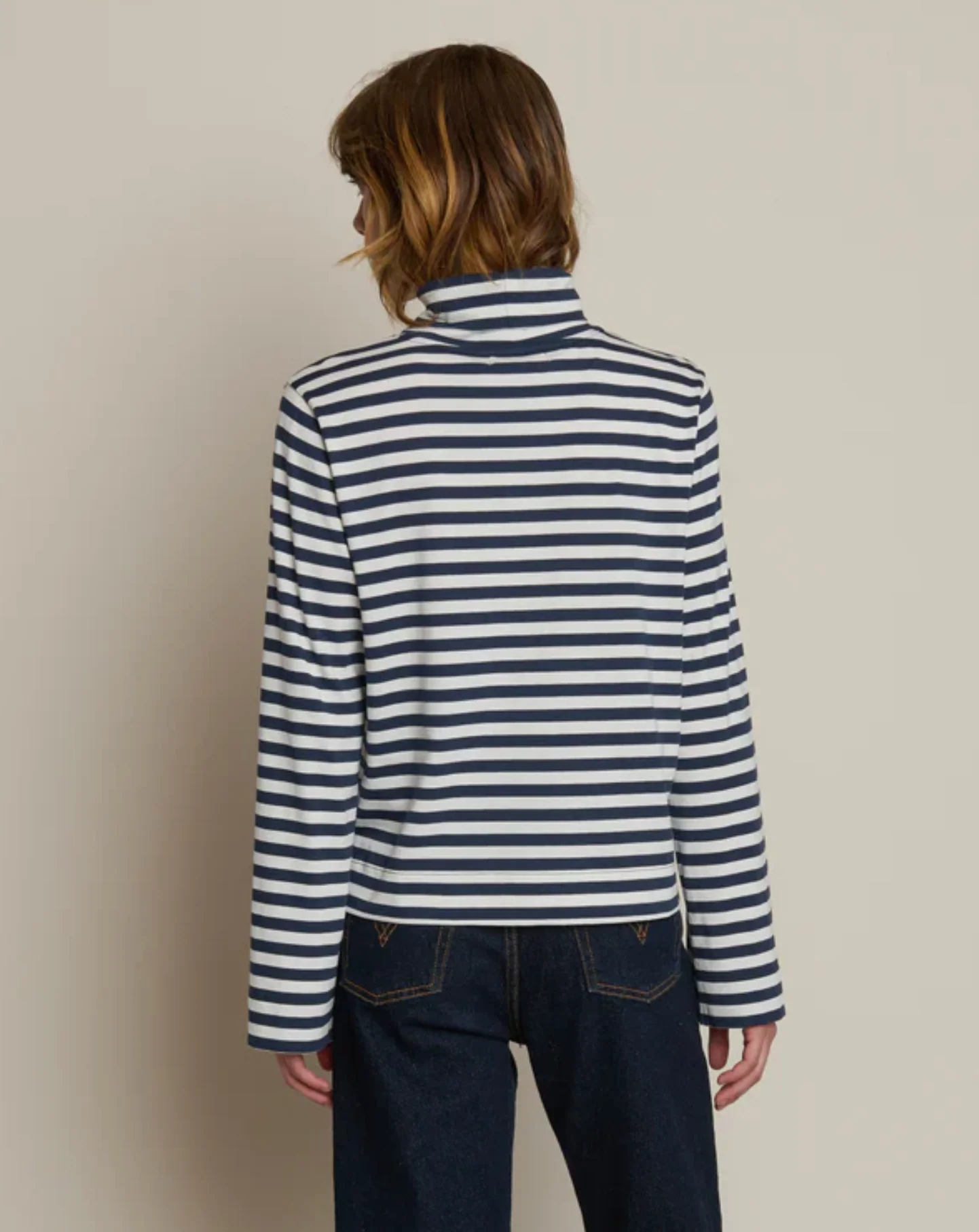 NEO MOCK NECK T-SHIRT - Image 5