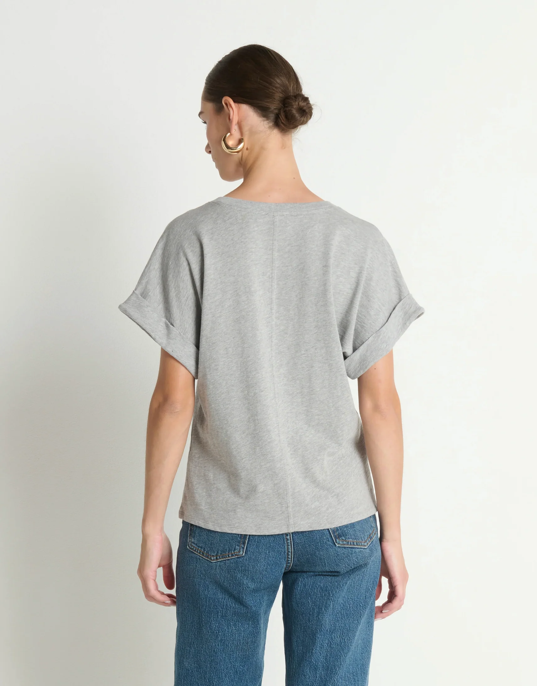STEVIE CUFFED V-NECK - Image 4