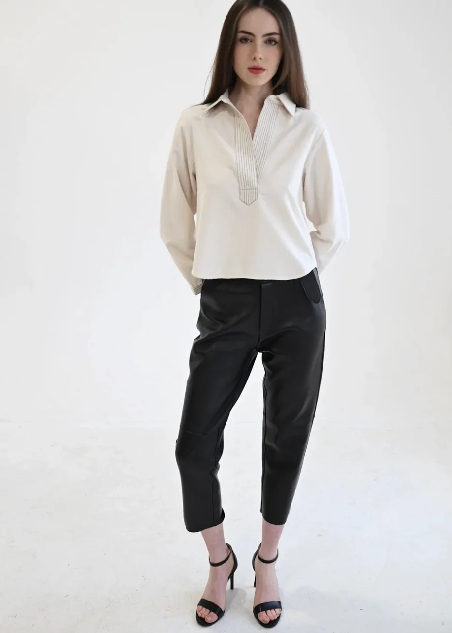 SPLIT NECK L/S TOP