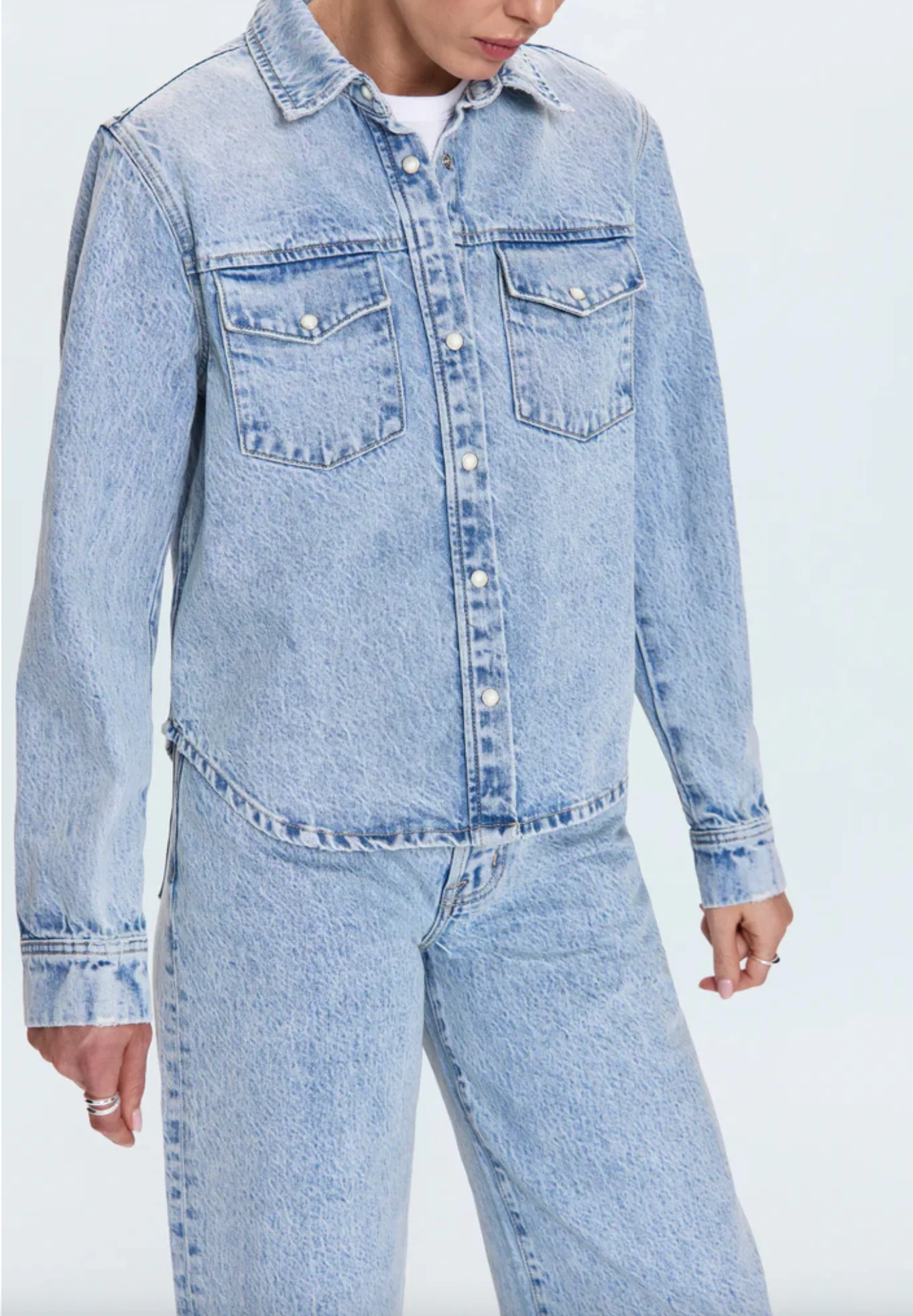 THEA SHRUNKEN DENIM SHACKET - Image 4