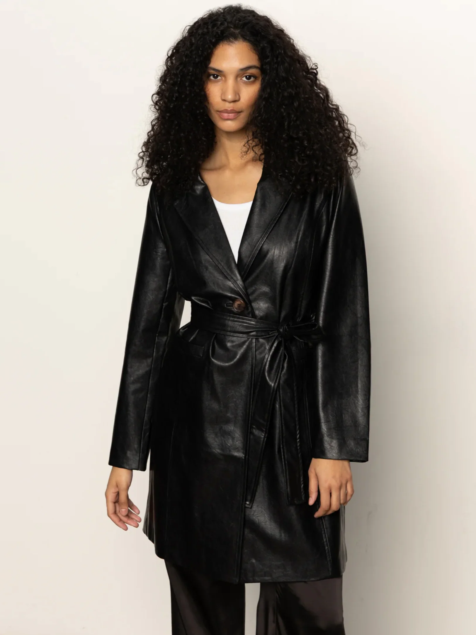 VEGAN LEATHER COAT - Image 3