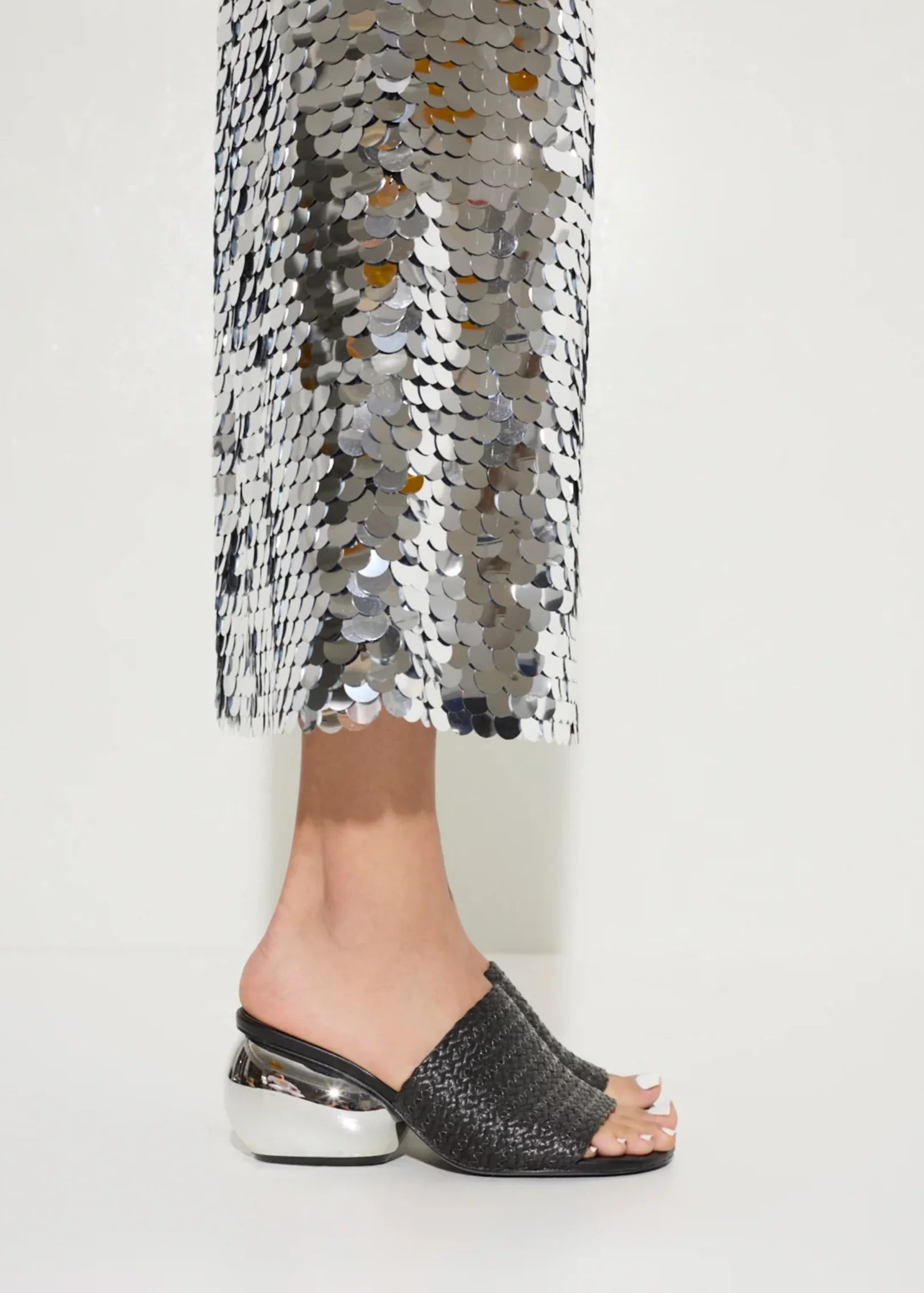 BRAIDED RAFFIA MODERNO SANDAL
