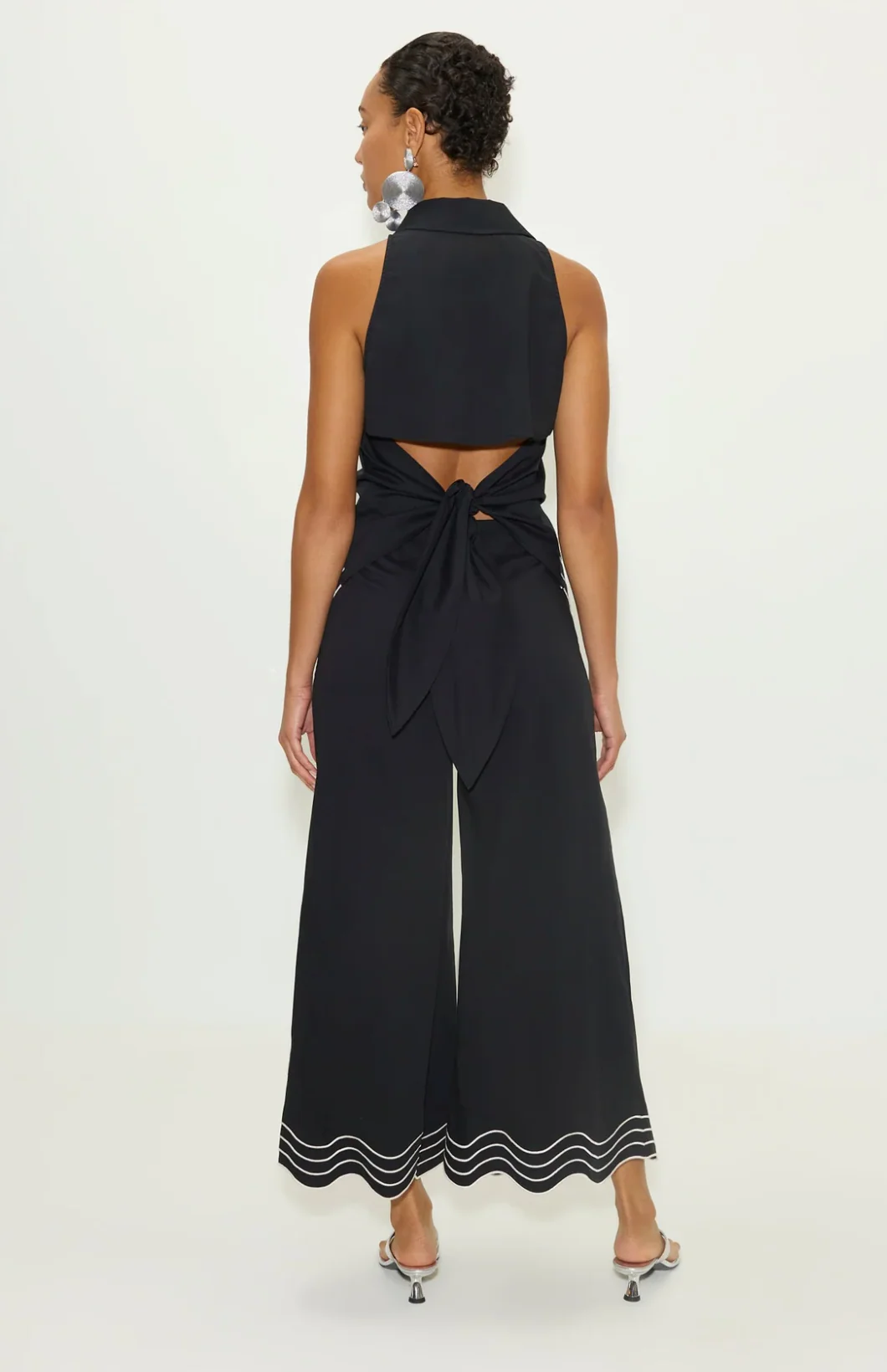 WAVY SLEEVELESS LOCH BUTTON UP - Image 2