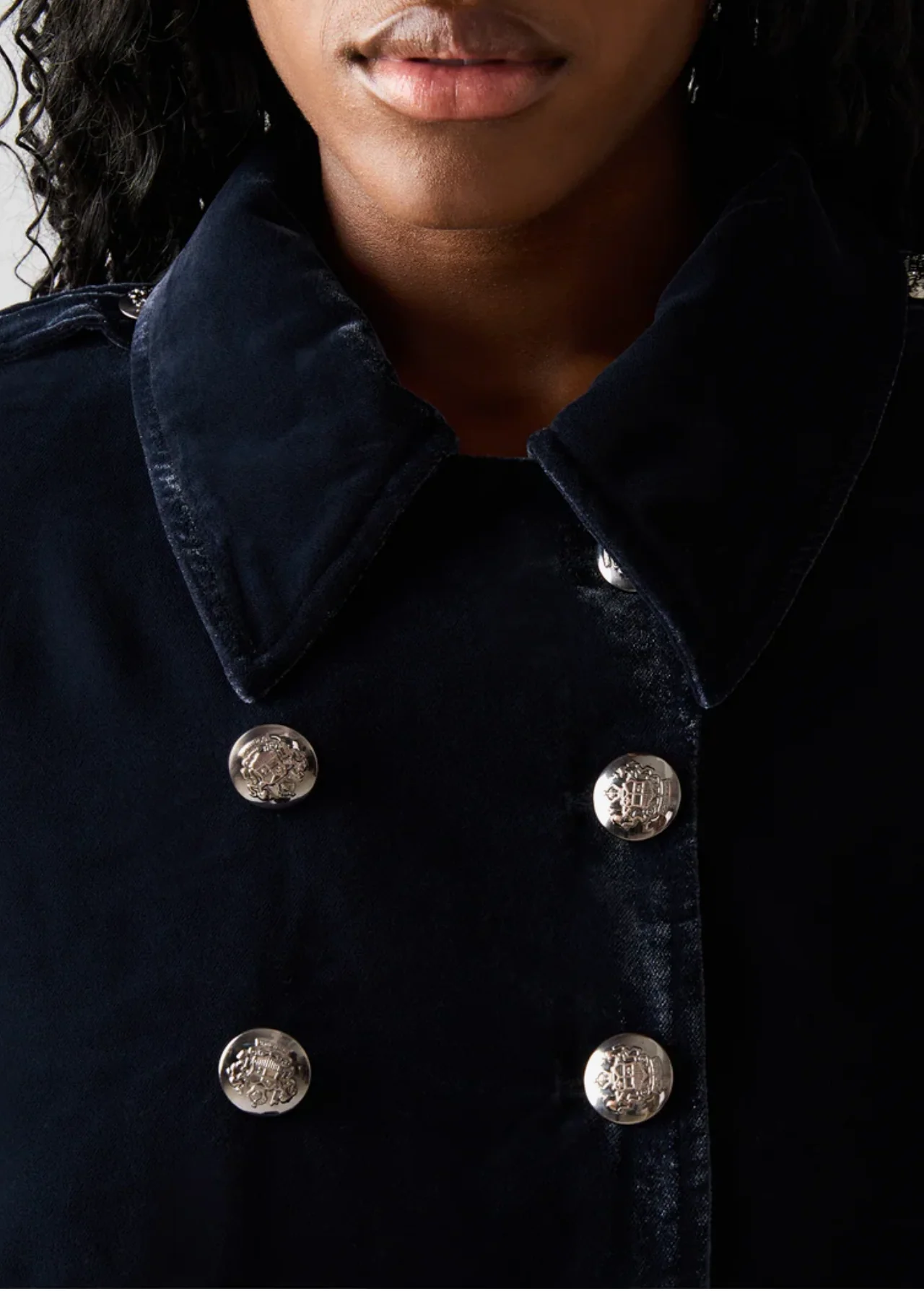 TONIA BLAZER - Image 2