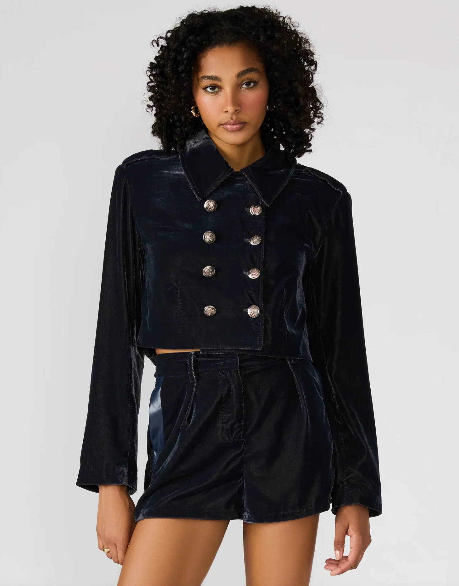 TONIA BLAZER - Image 5