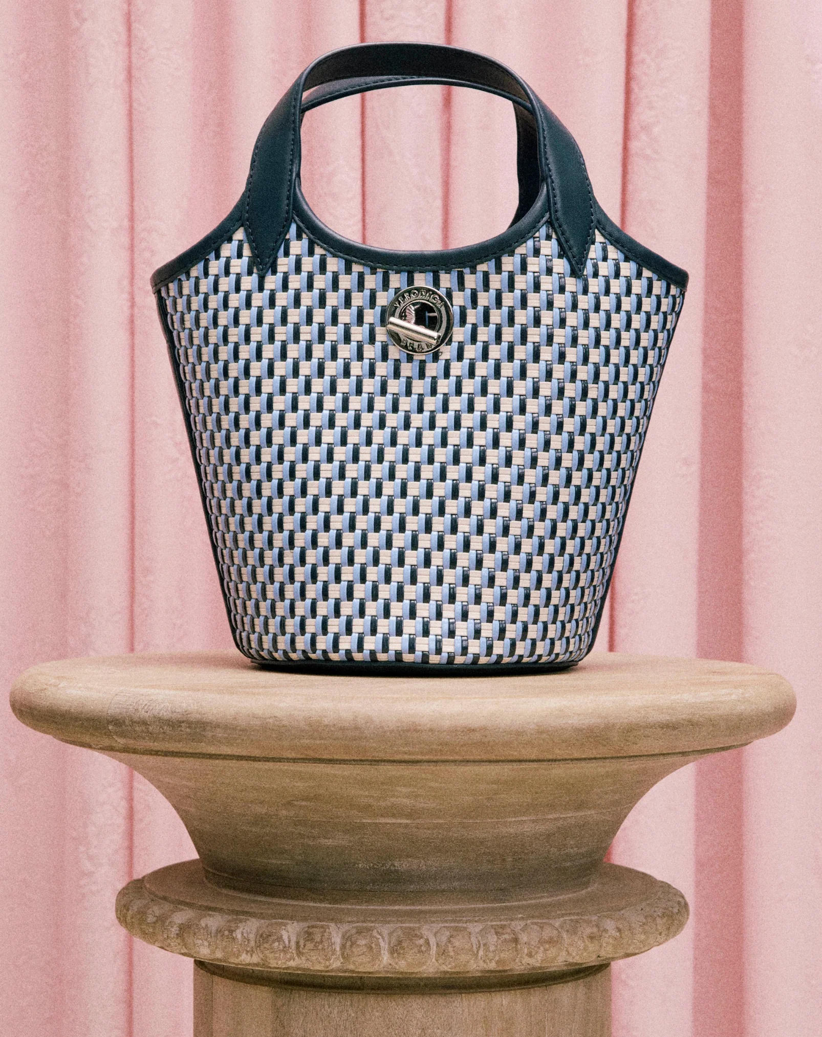 WOVEN ANCHOR CROSSBODY BAG NAVY MULTI - Image 4
